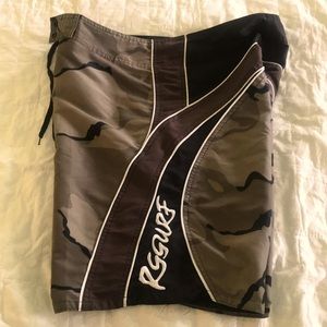 RS Surf Camo Shorts 34